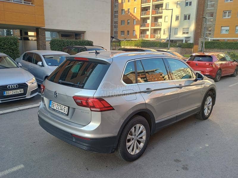 Volkswagen Tiguan .a.u.t.o.m.a.t.i.k