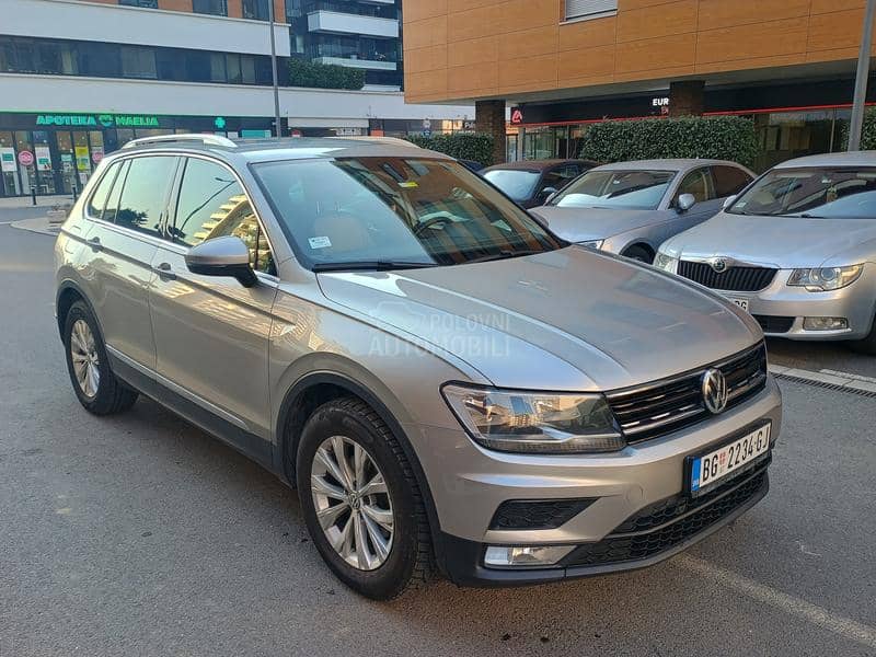 Volkswagen Tiguan .a.u.t.o.m.a.t.i.k