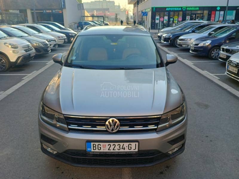 Volkswagen Tiguan .a.u.t.o.m.a.t.i.k