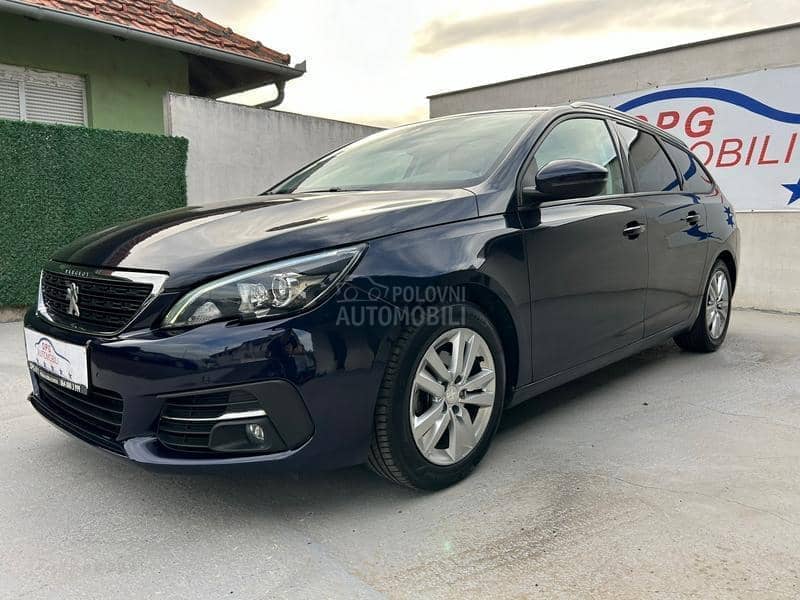 Peugeot 308 1.5HDI LED/NAV/PAN