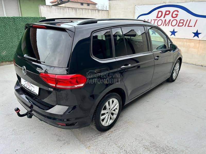 Volkswagen Touran 1.6TDI DSG 7S