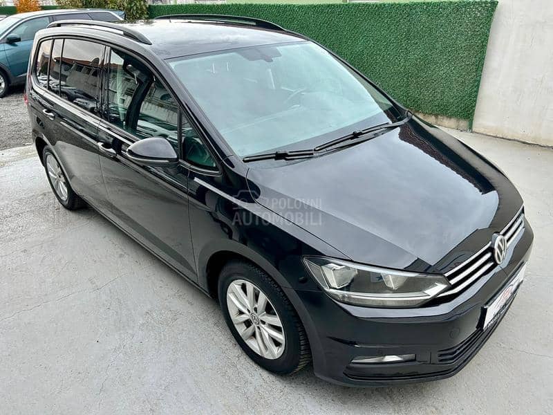 Volkswagen Touran 1.6TDI DSG 7S