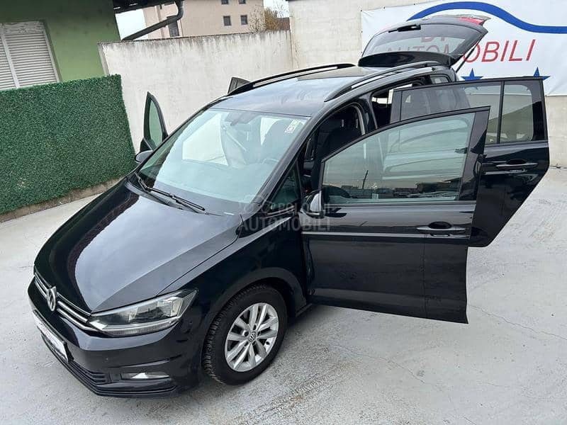 Volkswagen Touran 1.6TDI DSG 7S