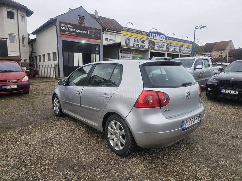 Volkswagen Golf 5 