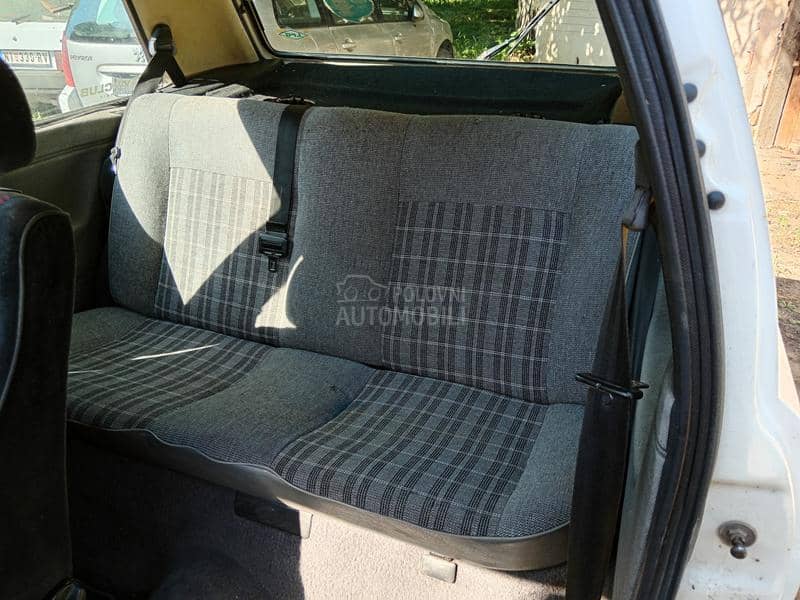 Volkswagen Golf 2 1.6