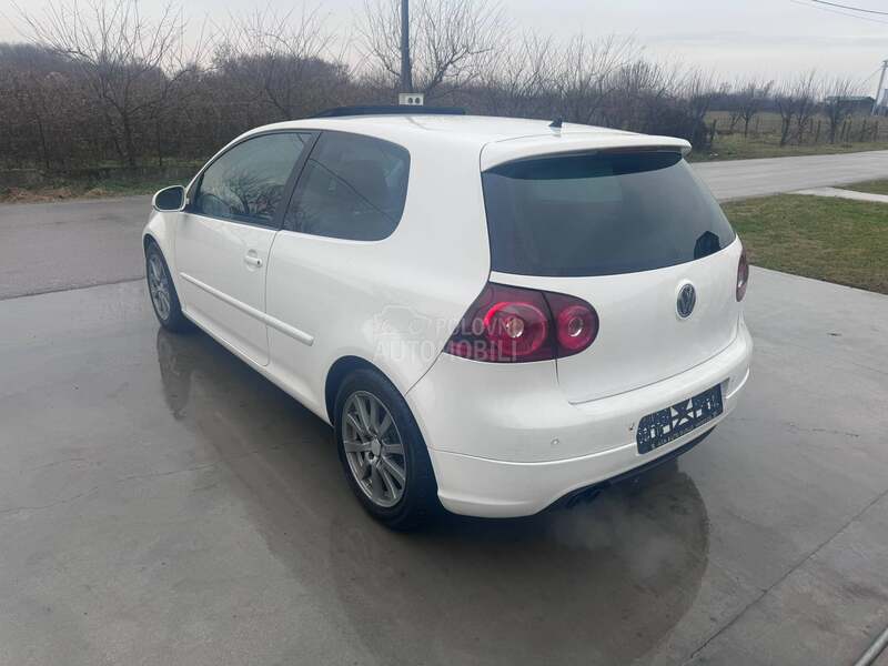 Volkswagen Golf 5 GT