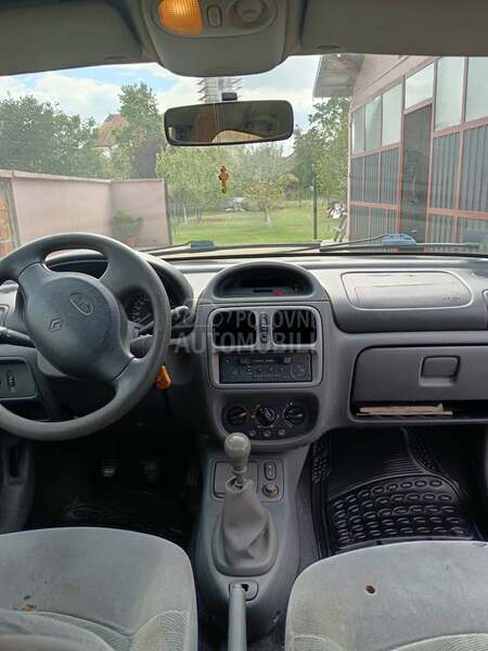 Renault Clio 1.9dti