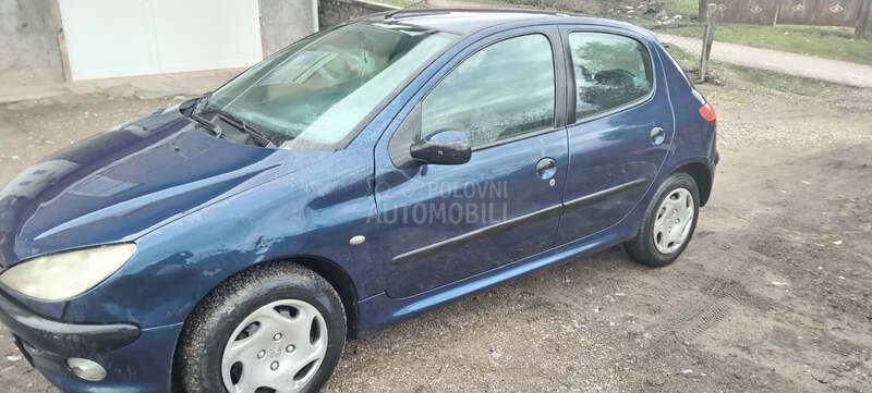 Peugeot 206 