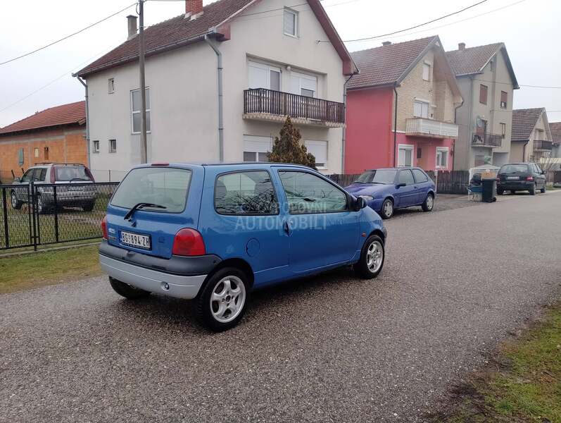 Renault Twingo 