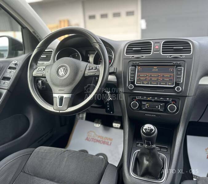 Volkswagen Golf 6 1.6 TDI / HIGHLINE