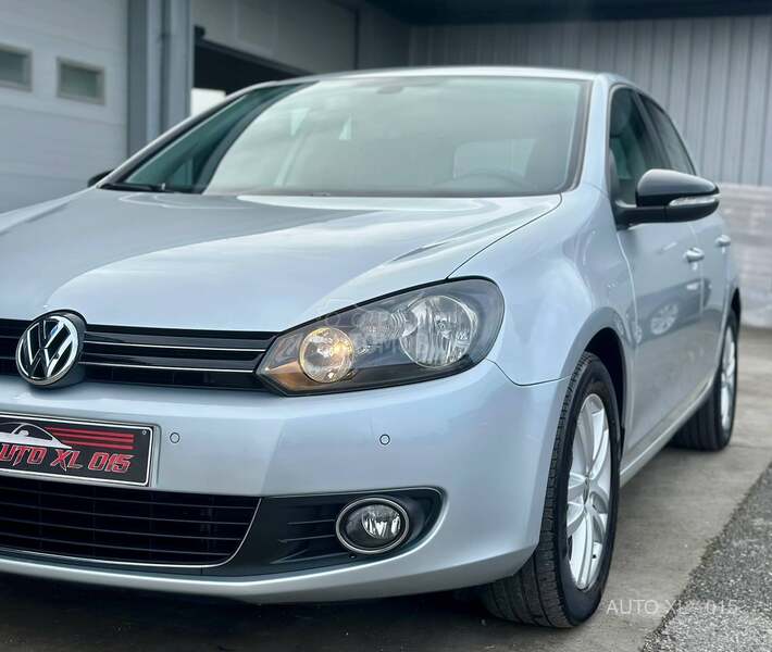 Volkswagen Golf 6 1.6 TDI / HIGHLINE