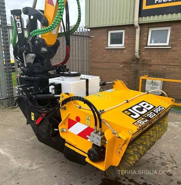 JCB POTHOLE PRO 110W HYDRADIG