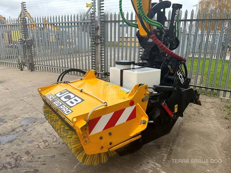 JCB POTHOLE PRO 110W HYDRADIG