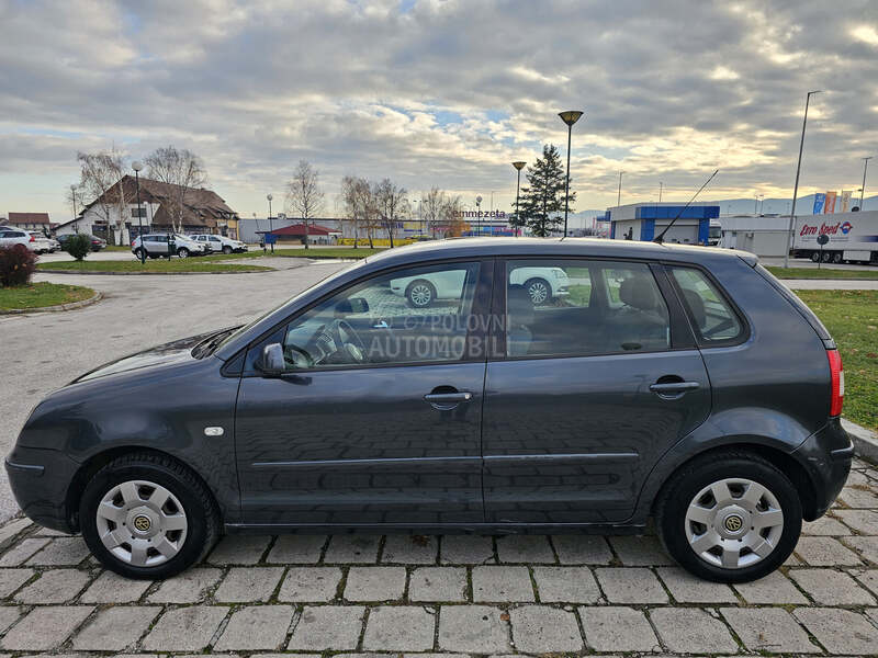 Volkswagen Polo 5VRAT/REG