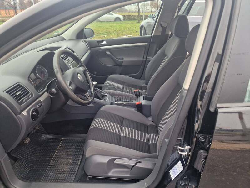 Volkswagen Golf 5 1.9tdi. 66 k.w