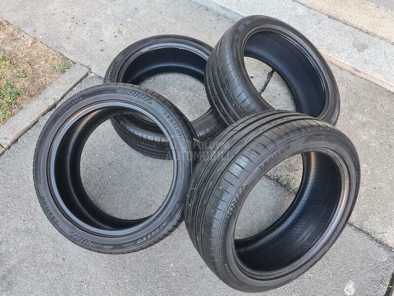 Sailun 225/45 R18 Letnja