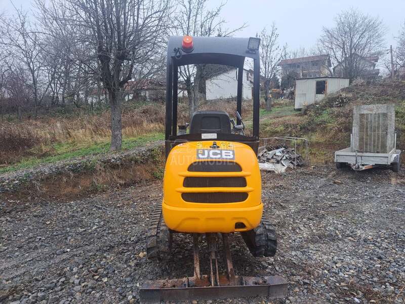 JCB 8018