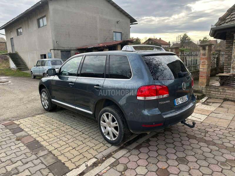 Volkswagen Touareg 3.0tdi