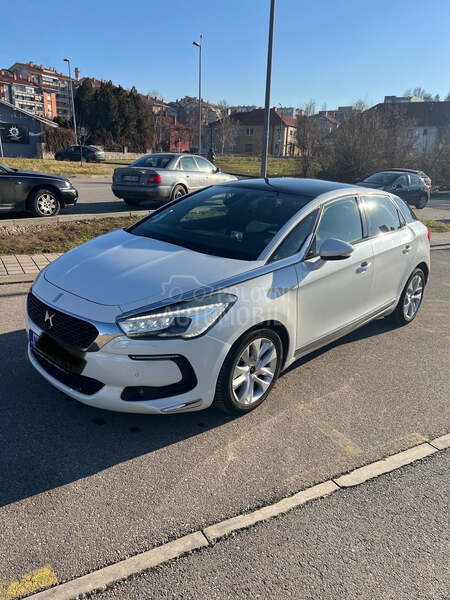 DS 5 2.0 Hybrid Sportchic