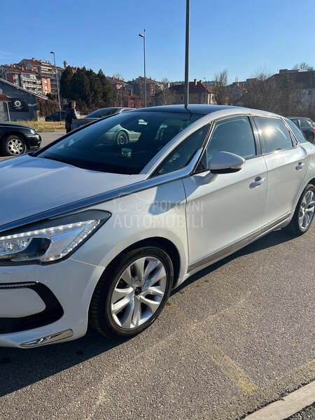 DS 5 2.0 Hybrid Sportchic