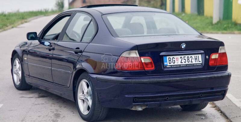 BMW 320 