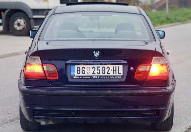 BMW 320 