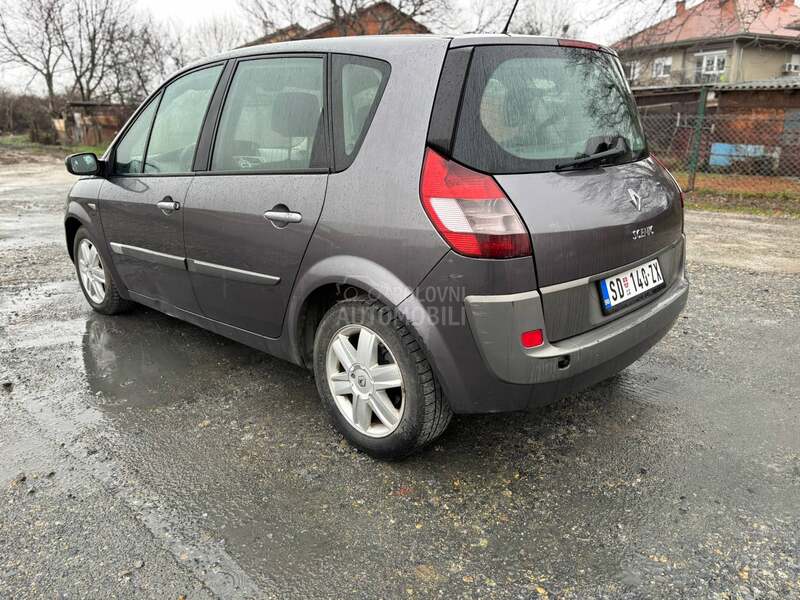 Renault Scenic 1.5 dci