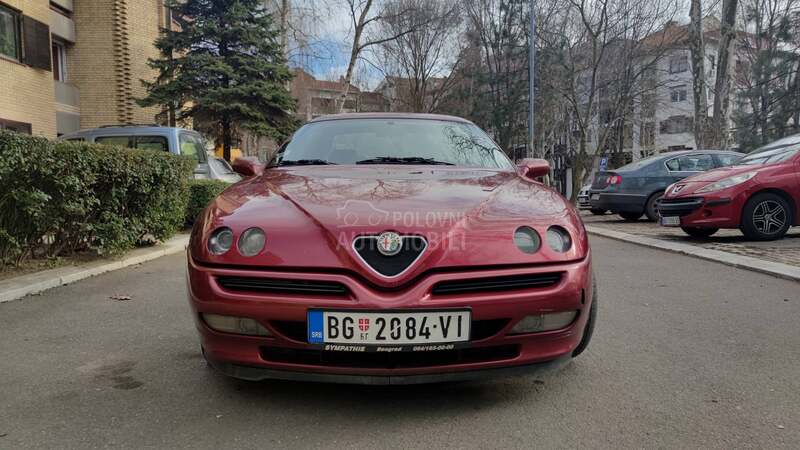 Alfa Romeo GTV 