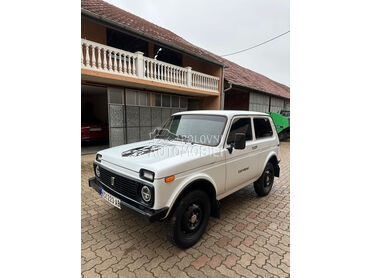 Lada Niva 1.7