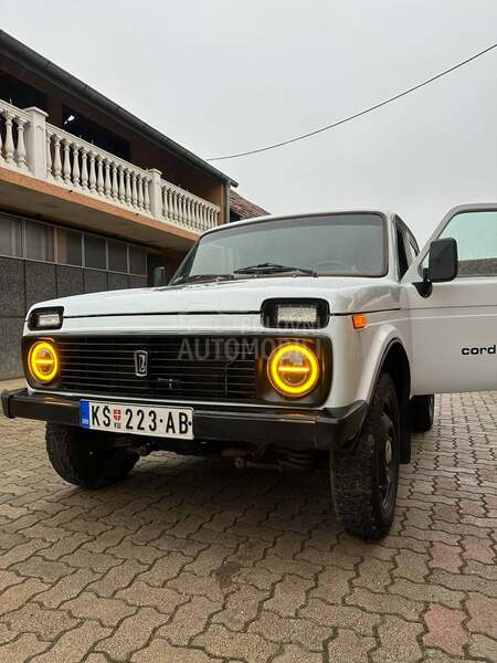 Lada Niva 1.7