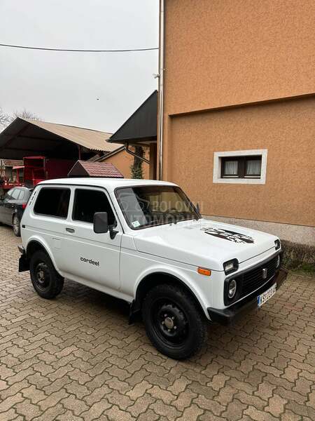 Lada Niva 1.7