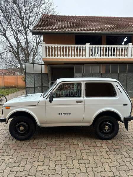 Lada Niva 1.7