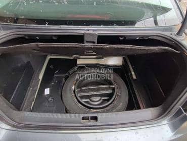 Rezervni točak i alat za Volkswagen Passat B7