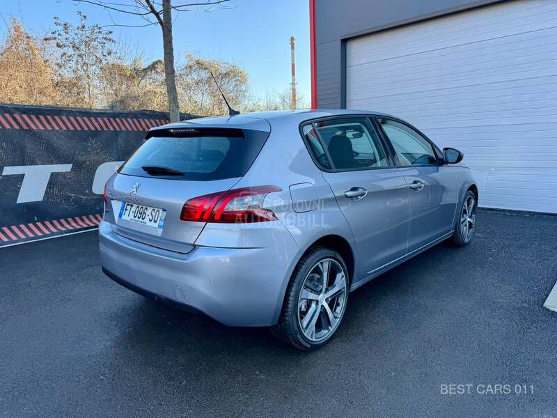 Peugeot 308 1.5 blue-HDI