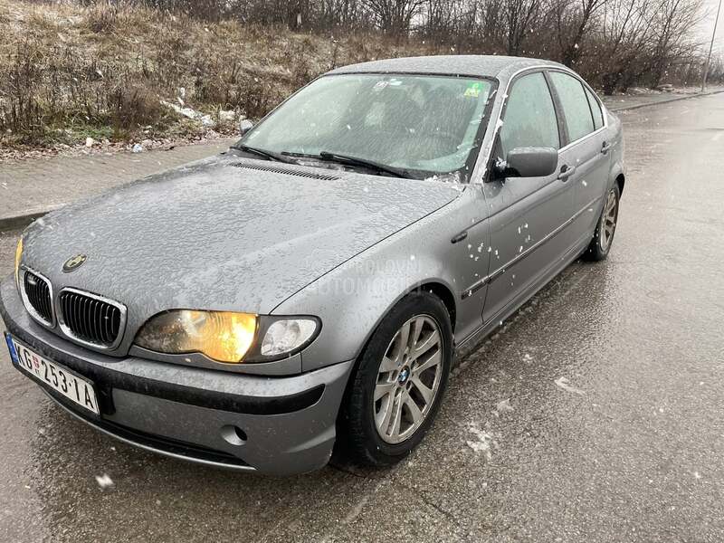 BMW 320 