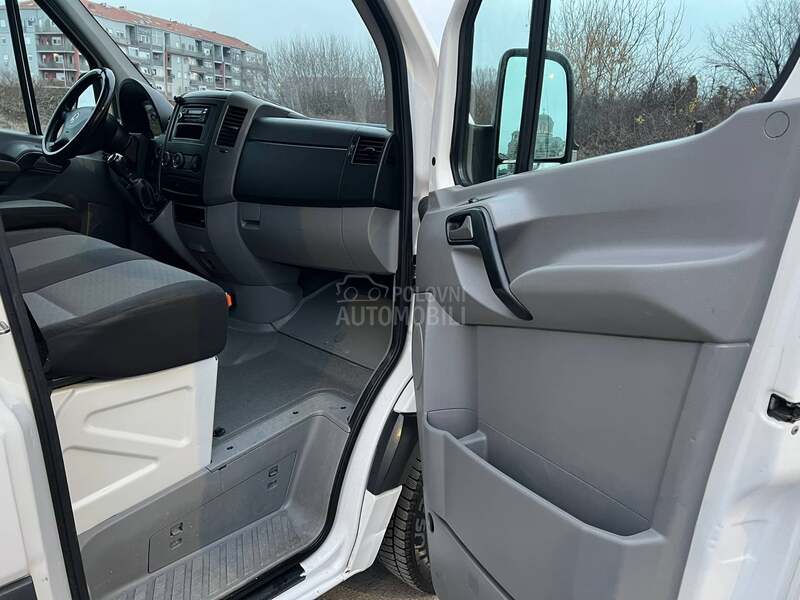 Volkswagen Crafter 2.0TDI / Povisen