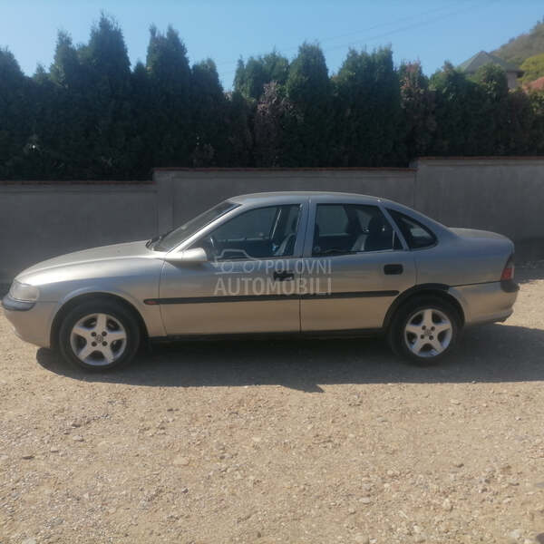 Opel Vectra B 1.7