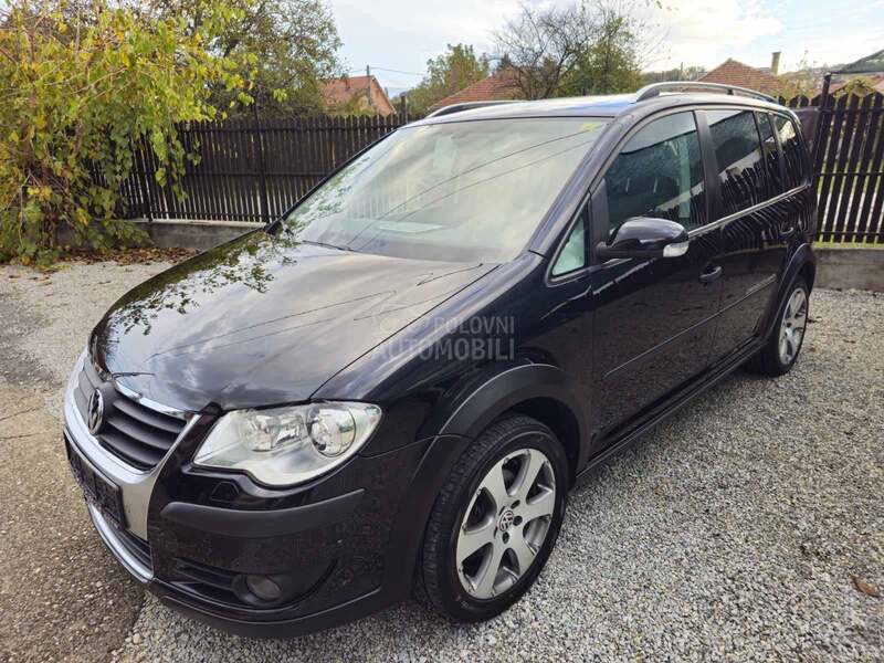 Volkswagen Touran CROSS/CH/FUL