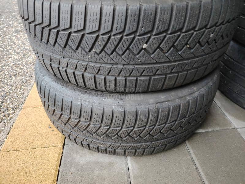 Continental 215/50 R18 Zimska