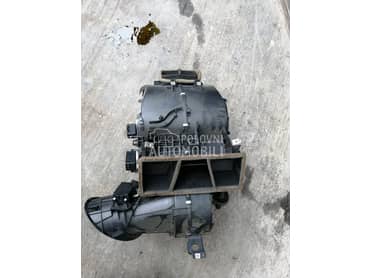 Kutija ventilacije grejanja za Peugeot 206