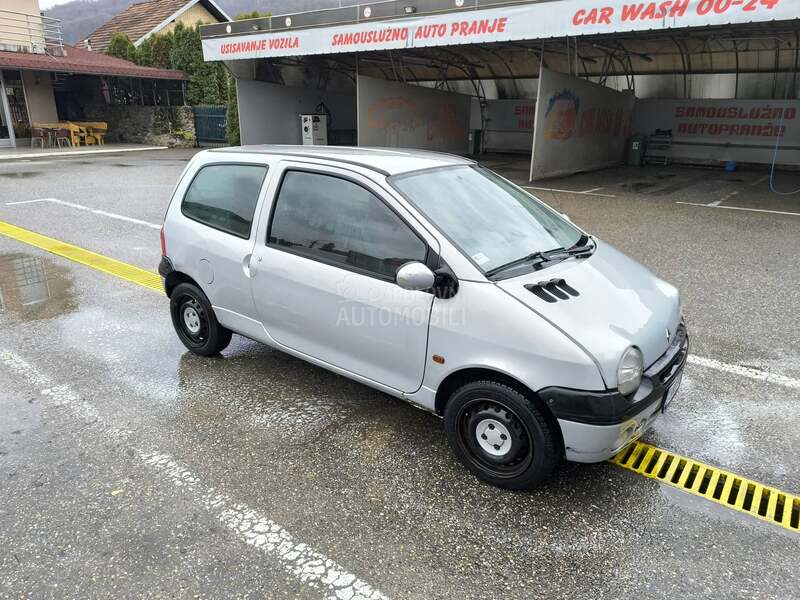 Renault Twingo 1.2 8v