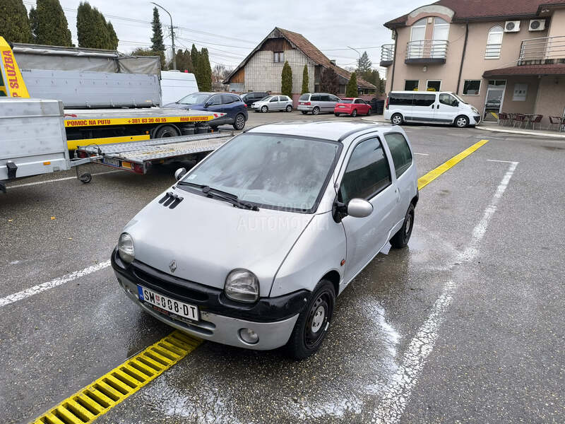 Renault Twingo 1.2 8v