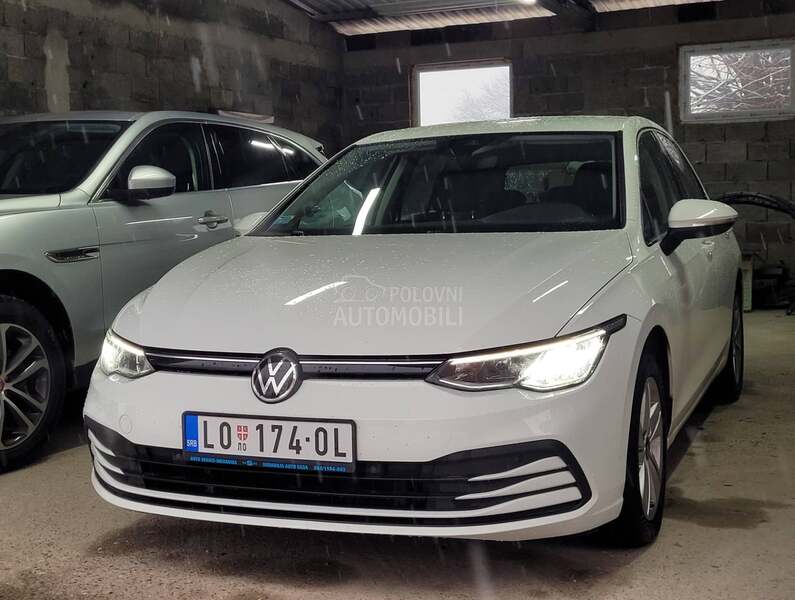 Volkswagen Golf 8 2.0 TDI /NAV I /LED