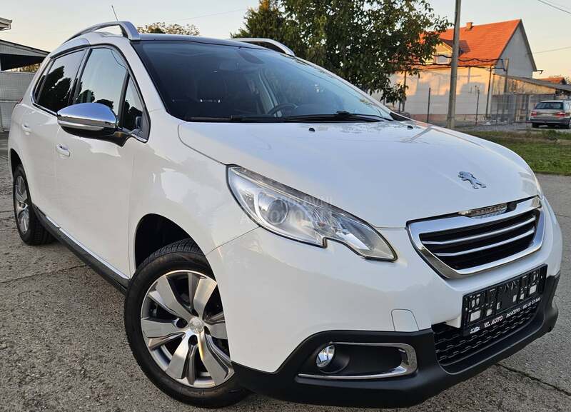 Peugeot 2008 ALLURE A.U.T.O.M.A.T