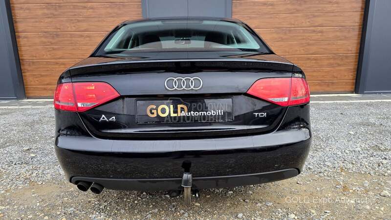 Audi A4 2.0 TDi SPORT