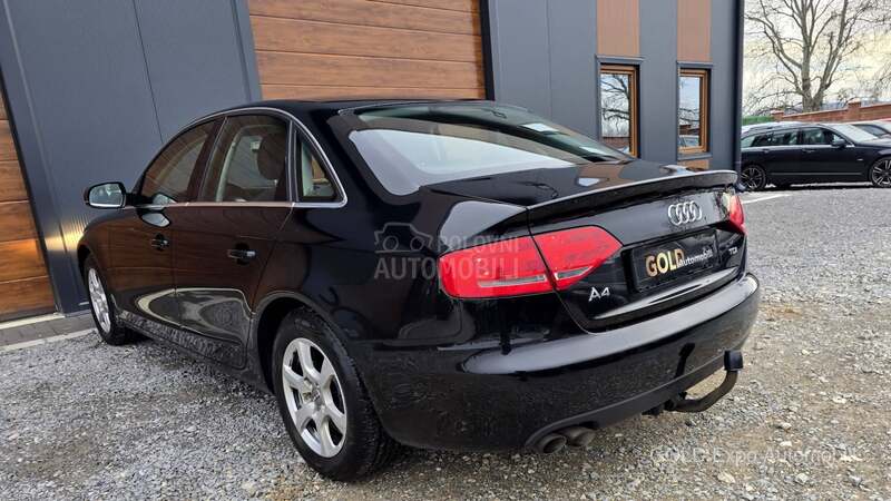 Audi A4 2.0 TDi SPORT