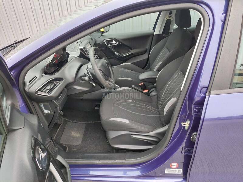 Peugeot 208 1.4 eHdi AUT0MATIK