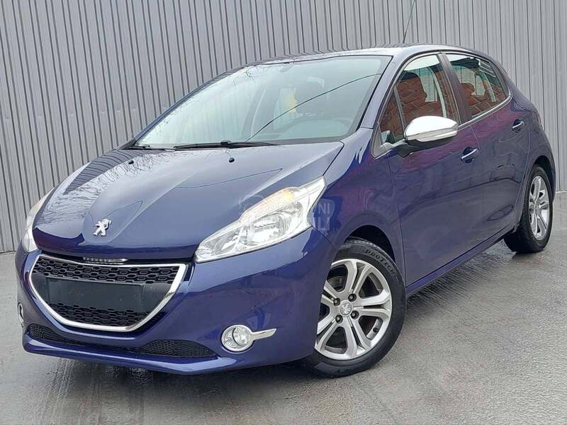 Peugeot 208 1.4 eHdi AUT0MATIK