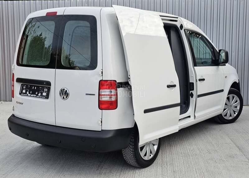 Volkswagen Caddy 1.6tdi 2xBočna vrata