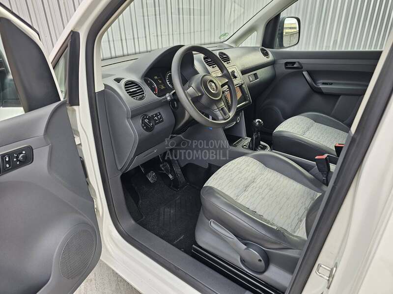 Volkswagen Caddy 1.6tdi 2xBočna vrata